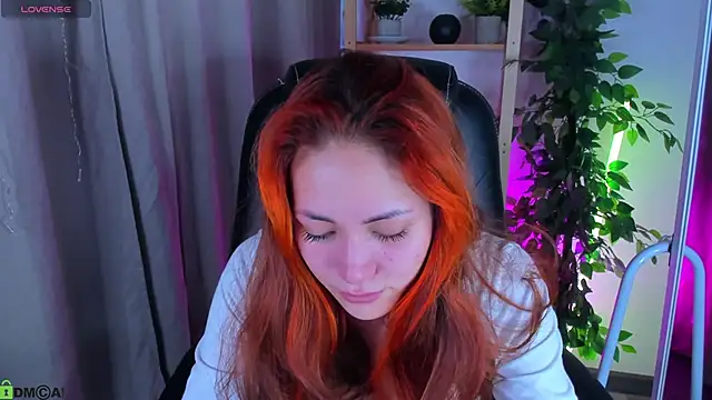 Alishha Sky online show from 04/21/26, 12:23