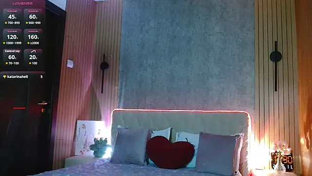 KatarinaHeaven online show from 05/10/26, 09:31