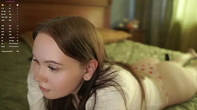 LeahAllsop online show from 03/27/26, 08:26