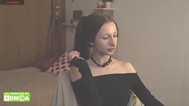 florenceec online show from 04/12/26, 08:47