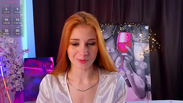 Snapshot of AmyLindsey chatting on 07/08/26, 07:35 AmyLindsey online show from 07/08/26, 07:35