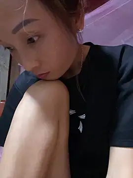 Snapshot of Mimi_pussy chatting on 05/06/26, 11:37 Mimi pussy online show from 05/06/26, 11:37