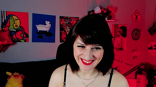 EmmaWheelers online show from 04/12/26, 02:55