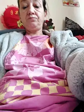 anayss17 online show from 03/24/26, 07:02