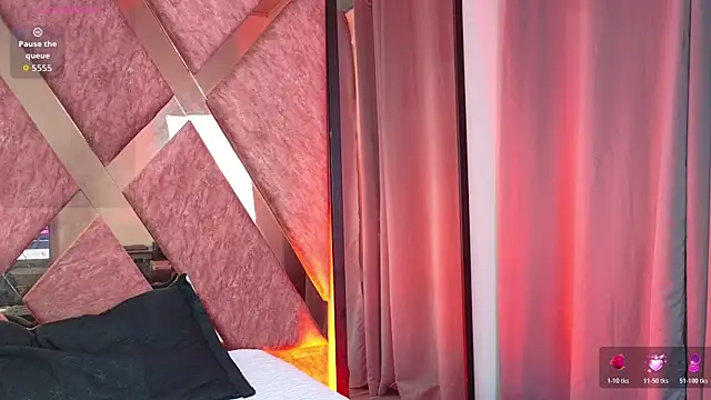 Emma Revees online show from 04/04/26, 03:38