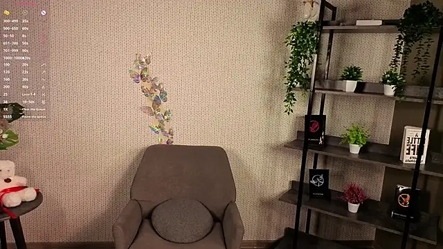 SuzySult online show from 04/15/26, 01:12