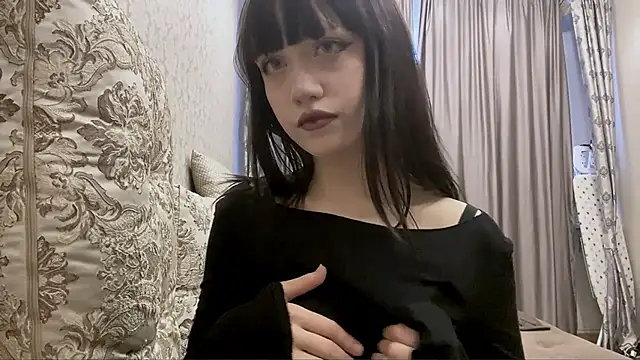 LoidaTrytten online show from 03/22/26, 02:53