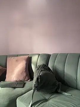 Im Luuu online show from 03/20/26, 01:05