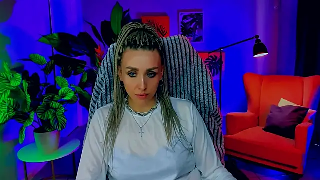 MonicaRiley online show from 04/23/26, 12:29