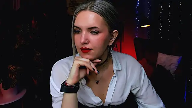 AliceSmite online show from 03/27/26, 10:48