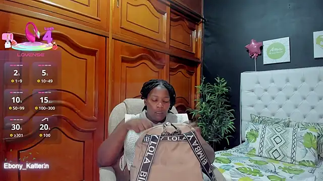 ebony katterin online show from 04/16/26, 11:44