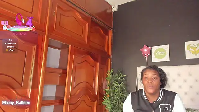 ebony katterin online show from 05/01/26, 11:15