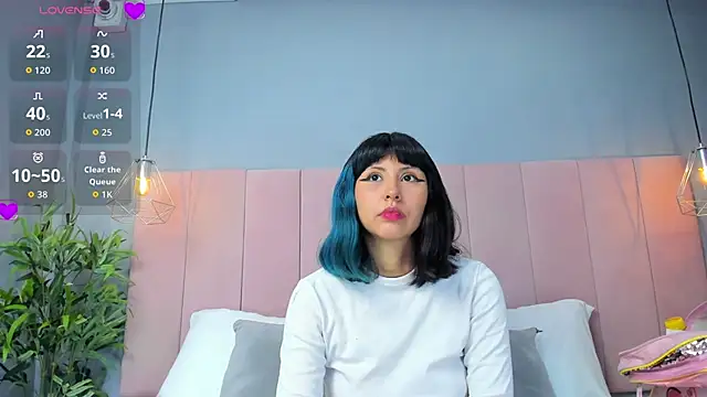 KleoLennox online show from 03/25/26, 02:01