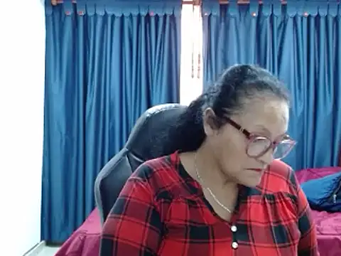  BellaNocturna online show from 04/06/26, 06:09