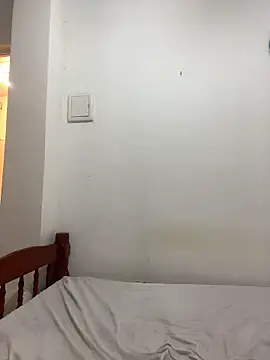 sweetwanda online show from 04/11/26, 08:29