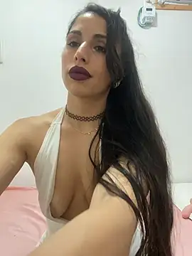 sweetwanda online show from 04/29/26, 06:58