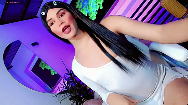 Valentiina Foxx online show from 04/03/26, 10:35