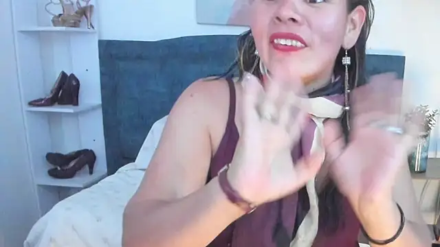 KiaraXMilf online show from 03/07/26, 07:44