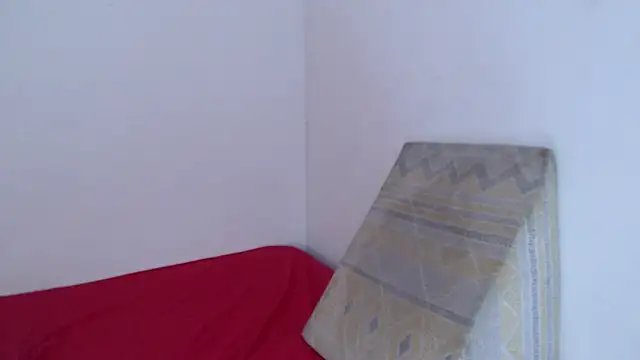 Snapshot of Scarlett_Cherry_ chatting on 04/11/26, 06:01 Scarlett Cherry online show from 04/11/26, 06:01