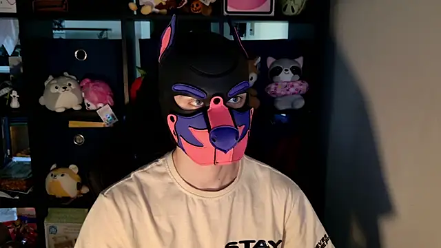 Snapshot of MellPUP chatting on 06/23/26, 12:36 MellPUP online show from 06/23/26, 12:36