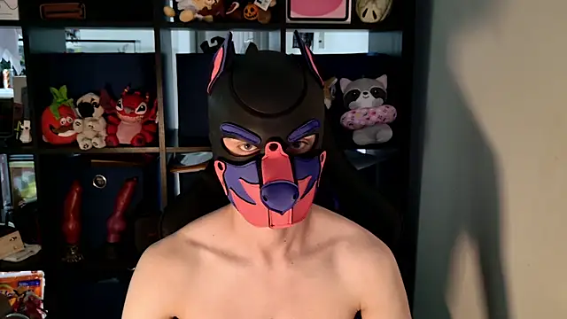 Snapshot of MellPUP chatting on 07/14/26, 06:13 MellPUP online show from 07/14/26, 06:13