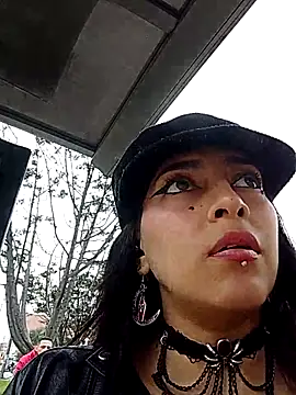 jaade doll online show from 03/28/26, 01:22