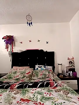 naomi unu online show from 05/09/26, 06:13
