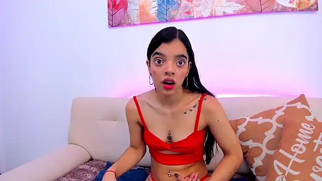 Thalia parkerr  online show from 03/06/26, 12:12