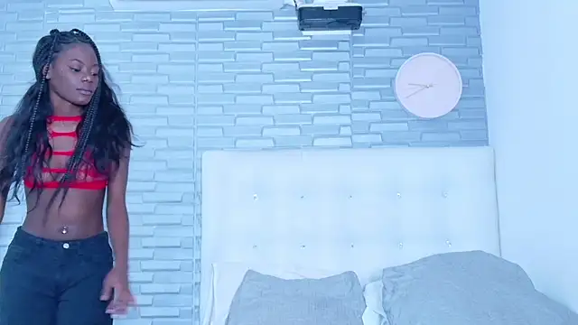 pervert shydoll1 online show from 04/04/26, 04:00