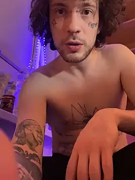 Snapshot of vexhlib chatting on 03/03/26, 09:42 vexhlib online show from 03/03/26, 09:42