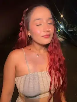 isabella ferrer99 online show from 03/05/26, 04:08