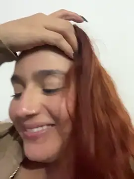 Snapshot of isabella_ferrer99 chatting on 07/05/26, 01:12 isabella ferrer99 online show from 07/05/26, 01:12
