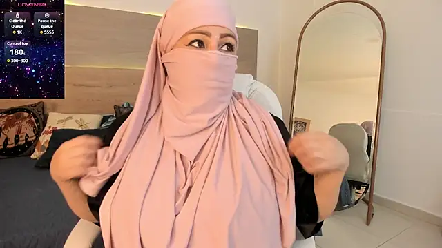  Azahaaraa  online show from 03/03/26, 05:46