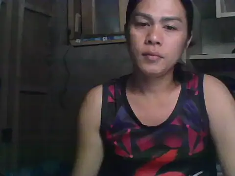 Snapshot of prettysky0320 chatting on 04/16/26, 03:13 prettysky0320 online show from 04/16/26, 03:13