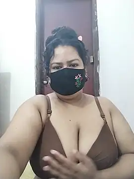 Snapshot of Star--Girl chatting on 06/28/26, 11:44 Star--Girl online show from 06/28/26, 11:44