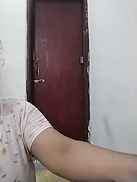 Snapshot of Star--Girl chatting on 07/02/26, 03:34 Star--Girl online show from 07/02/26, 03:34