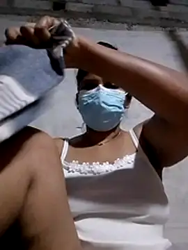 nilkirilli online show from 04/21/26, 09:50