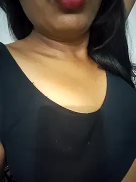 Snapshot of Fizzakhan11 chatting on 03/03/26, 06:36 Fizzakhan11 online show from 03/03/26, 06:36