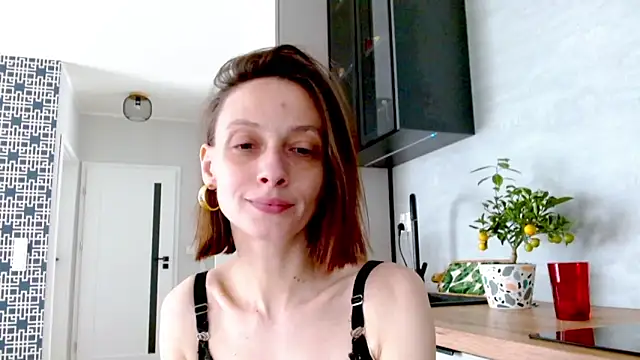 misssweet online show from 06/19/26, 10:41