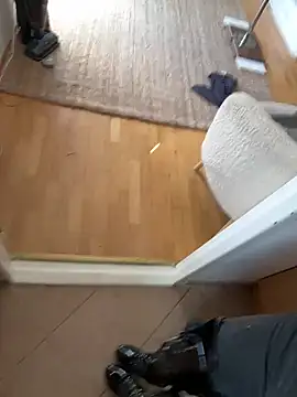 SkinnyLilly online show from 04/21/26, 01:28