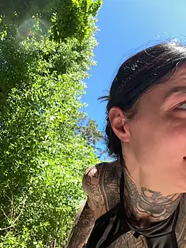 SkinnyLilly online show from 05/27/26, 12:13