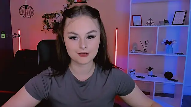 miss courtney  online show from 05/25/26, 08:53