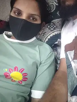 lovelypooja93 online show from 05/23/26, 08:29