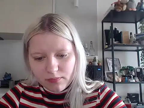 LenaSecret19 online show from 05/07/26, 07:25
