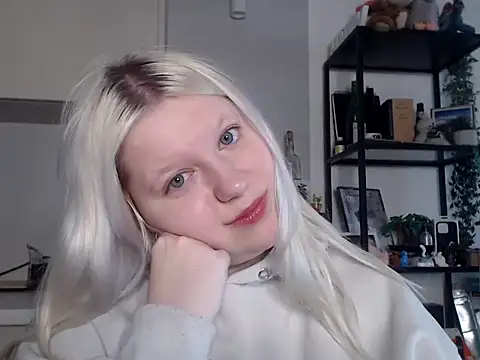 LenaSecret19 online show from 05/12/26, 05:48