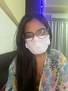 nikki catz online show from 03/30/26, 03:46