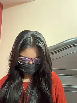Snapshot of nikki_catz chatting on 07/01/26, 04:29 nikki catz online show from 07/01/26, 04:29