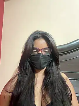 Snapshot of nikki_catz chatting on 07/08/26, 04:55 nikki catz online show from 07/08/26, 04:55