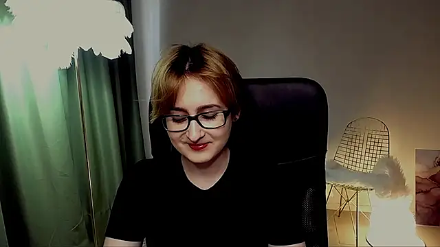 LixeLuna online show from 05/13/26, 06:33