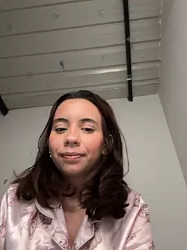 Nicole Cute04 online show from 04/23/26, 04:03